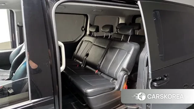 Hyundai Staria 2022 Черный из Кореи, фото 2