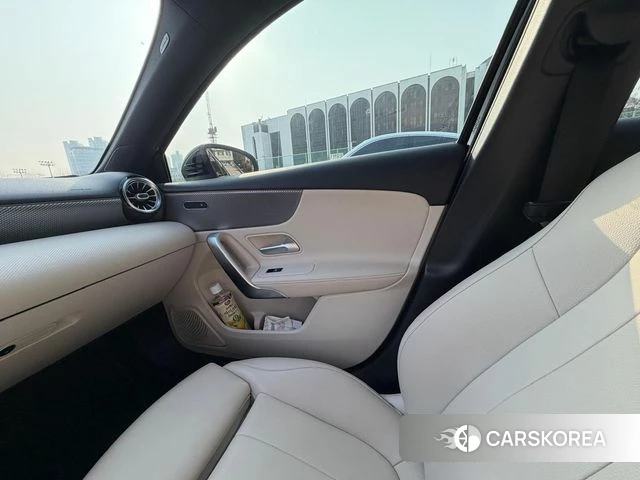 Mercedes-Benz A-Class W177 2021 Черный из Кореи, фото 2