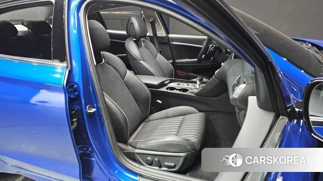 Genesis G70 2018 Синий из Кореи, фото 2