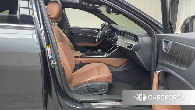 Audi A6 (C8) 2023 Серый из Кореи, фото 2