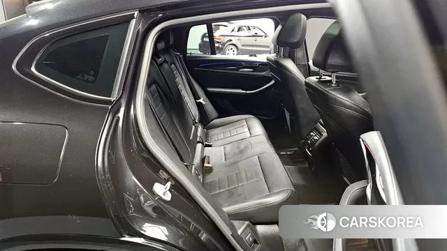 BMW X4 (G02) 2023 Черный из Кореи, фото 2