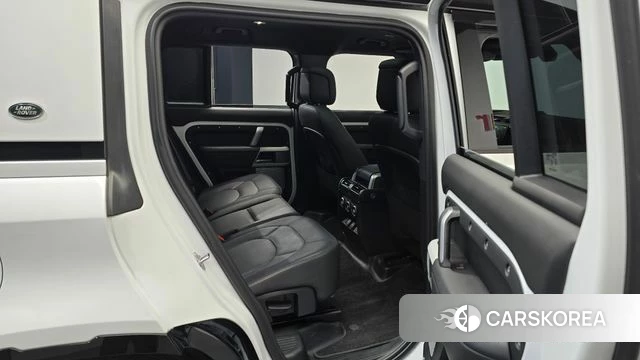 Land Rover Defender (L663) 2024 Белый из Кореи, фото 2