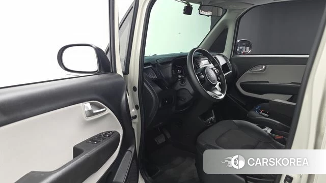 Kia The New Kia Ray 2023 Белый из Кореи, фото 2