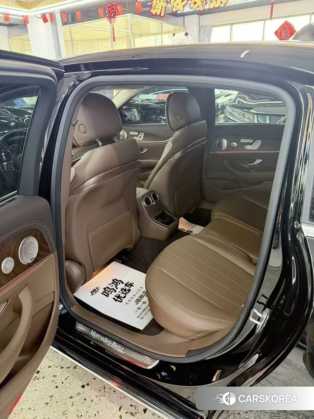 Mercedes-Benz E-class id 4213184 из Китая 2