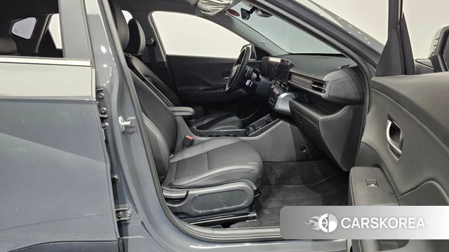 Hyundai Kona (SX2) 2024 Серый из Кореи, фото 2