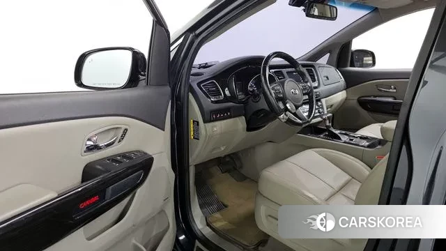 Kia The New Carnival 2018 Черный из Кореи, фото 2