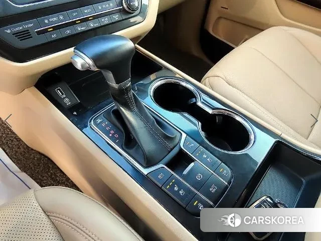 Kia The New Carnival id 3647226 из Кореи 2