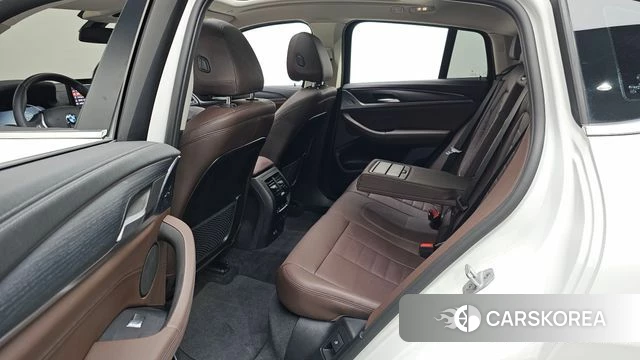 BMW X4 (G02) 2025 Белый из Кореи, фото 2