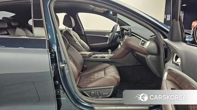 Genesis The New G70 2021 Синий из Кореи, фото 2