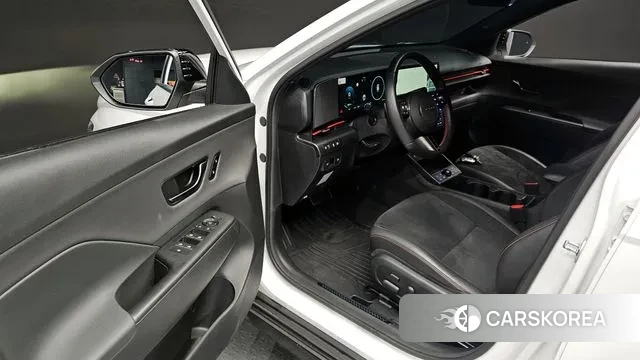 Hyundai Kona Hybrid (SX2) 2023 Белый из Кореи, фото 2