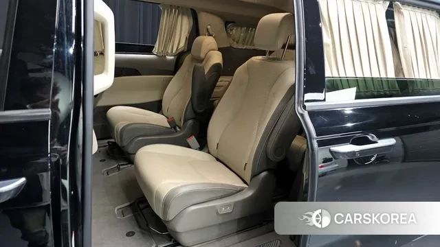 Kia Carnival 4th generation 2022 Черный из Кореи, фото 2