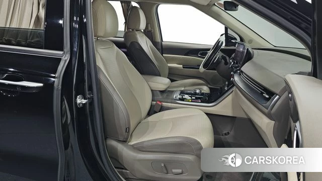 Kia Carnival 4th generation 2021 Черный из Кореи, фото 2