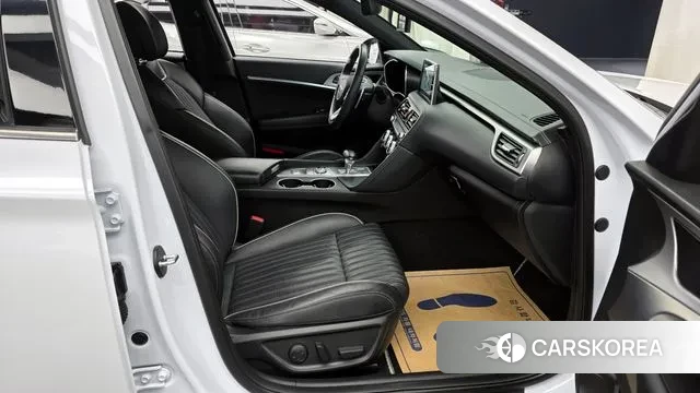 Genesis G70 2019 Белый из Кореи, фото 2