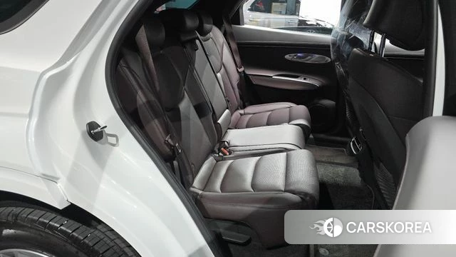Genesis GV70 2024 Белый из Кореи, фото 2