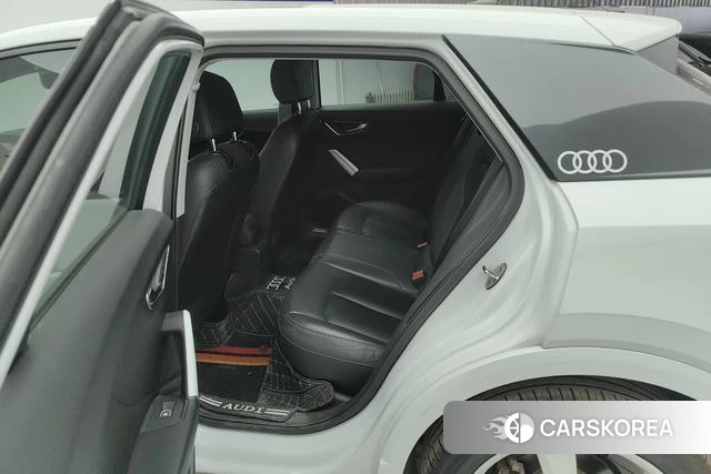 Audi Q2L 2019 Белый из Китая, фото 2