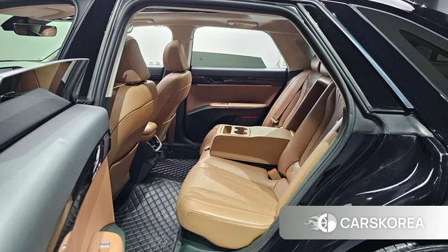 Hyundai Grandeur Hybrid (GN7) 2023 Черный из Кореи, фото 2