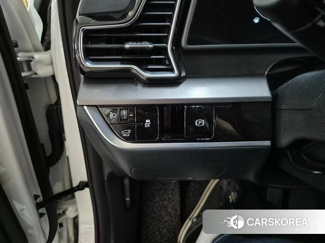 Kia Sportage 5th Generation 2023 Белый из Кореи, фото 2