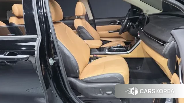 Kia Carnival 4th generation 2021 Черный из Кореи, фото 2