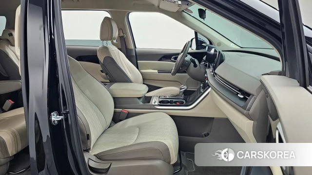 Kia Carnival 4th generation 2023 Черный из Кореи, фото 2