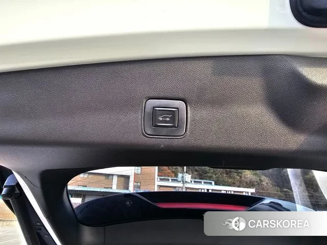 Chevrolet (GM Daewoo) Trailblazer 2020 Белый двухцветный из Кореи, фото 2