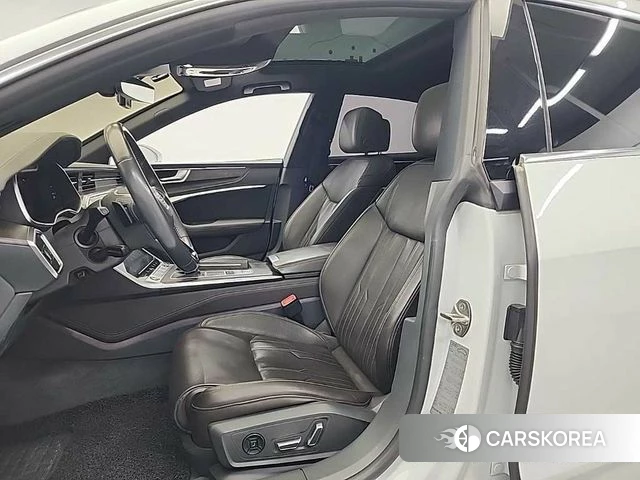 Audi A7 (4K) 2021 Белый из Кореи, фото 2