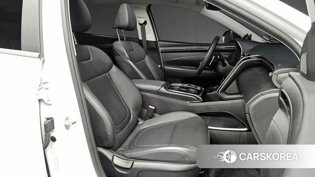 Hyundai Tucson (NX4) 2021 Белый из Кореи, фото 2