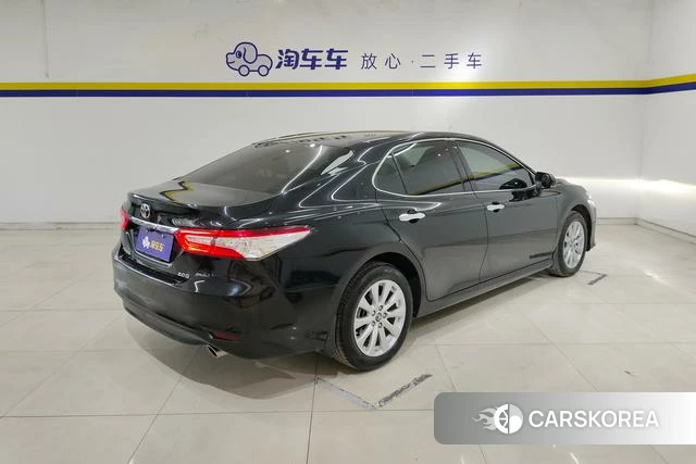 Toyota Camry 2021 Черный из Китая, фото 2