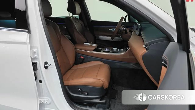 Genesis GV70 2026 Белый из Кореи, фото 2