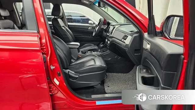 Ssangyong Rexton Sports 2018 Красный из Кореи, фото 2