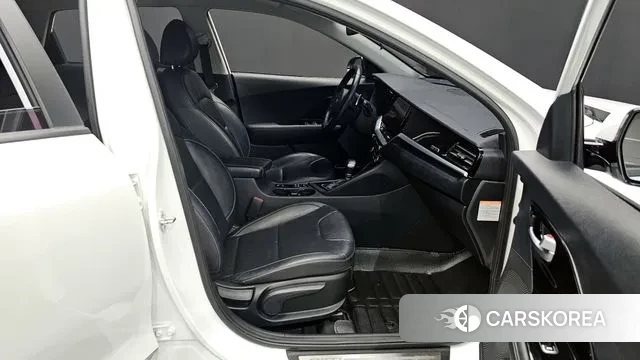 Kia The New Niro 2021 Белый из Кореи, фото 2