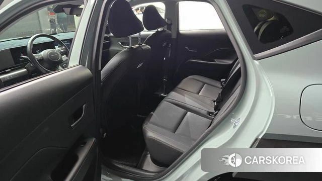 Hyundai Kona (SX2) 2023 Зеленый из Кореи, фото 2