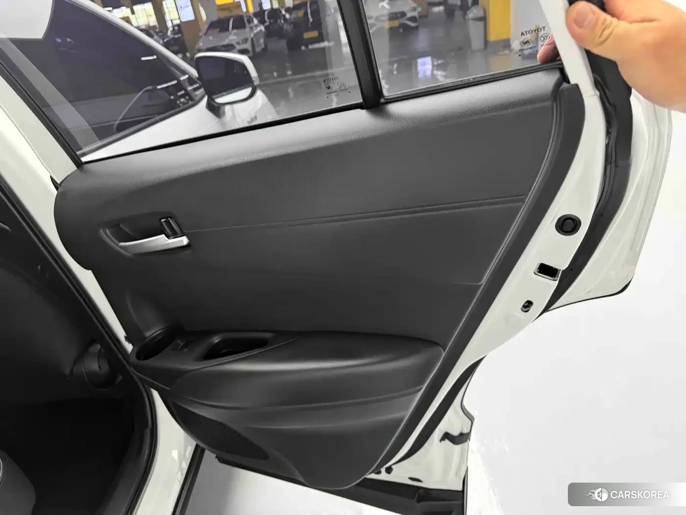 Toyota Frontlander 2024 Белый из Китая, фото 2
