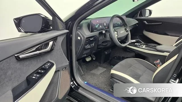 Kia EV6 2022 Черный из Кореи, фото 2