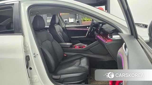 Kia K5 3rd generation 2019 Белый из Кореи, фото 2