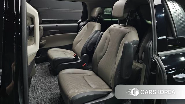 Kia The New Carnival 4th Generation 2024 Черный из Кореи, фото 2