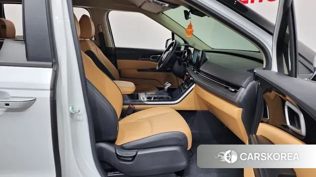 Kia Carnival 4th generation 2022 Белый из Кореи, фото 2