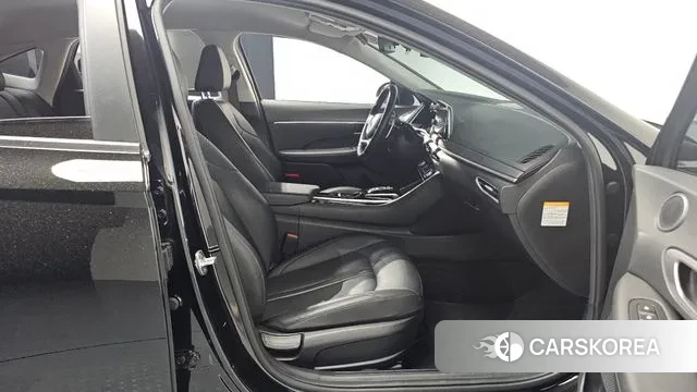 Hyundai Sonata Hybrid (DN8) 2022 Черный из Кореи, фото 2