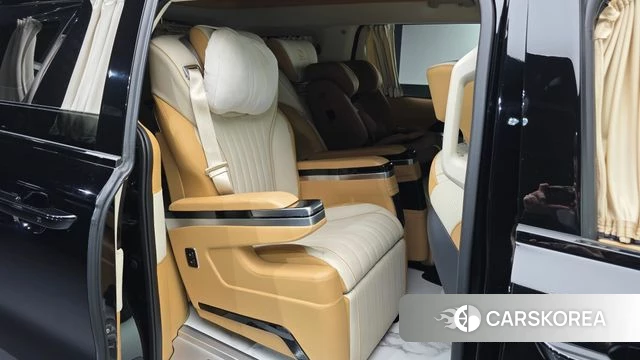 Kia The New Carnival 4th Generation 2024 Черный из Кореи, фото 2