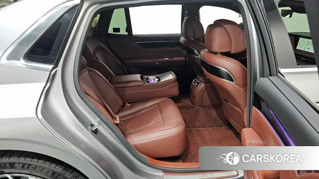 Genesis G90 (RS4) 2022 Серебристо-серый из Кореи, фото 2