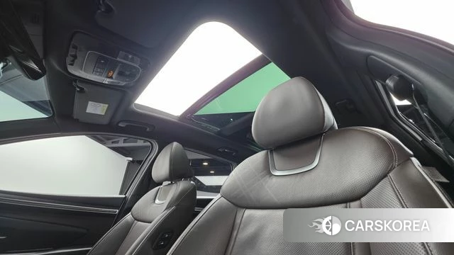 Hyundai Tucson (NX4) 2021 Белый из Кореи, фото 2