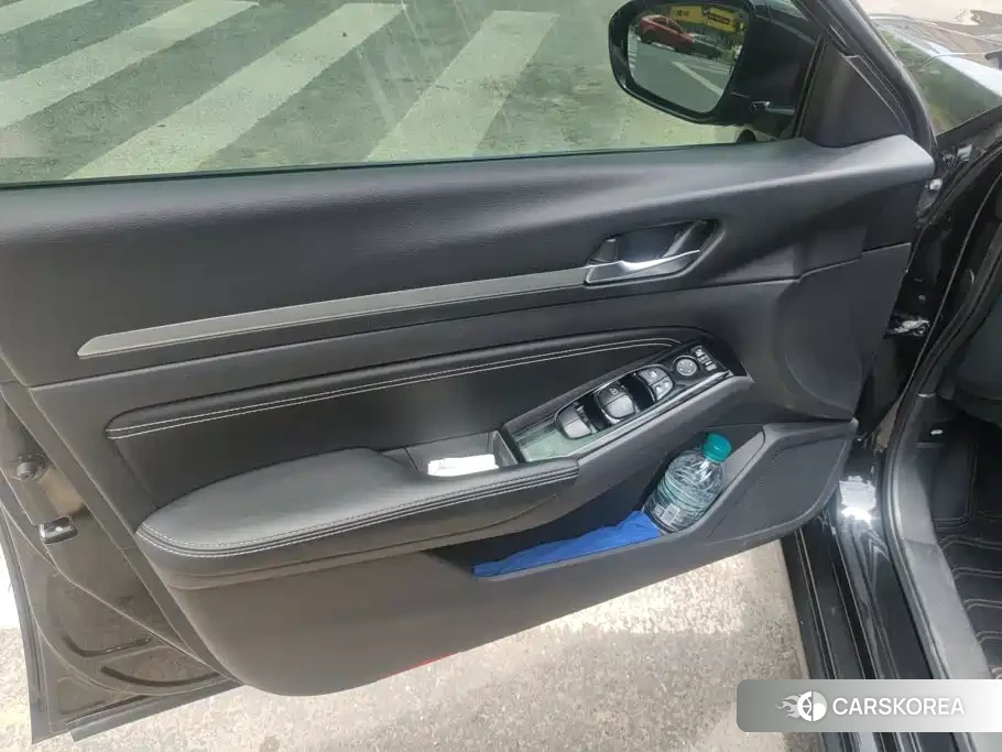Nissan Teana 2022 Черный из Китая, фото 2