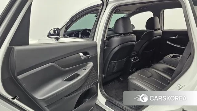 Hyundai The New Santa Fe 2022 Белый из Кореи, фото 2