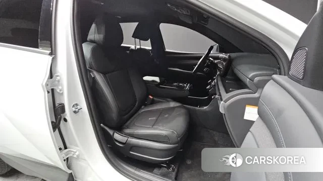 Hyundai The New Tucson Hybrid (NX4) 2025 Белый из Кореи, фото 2