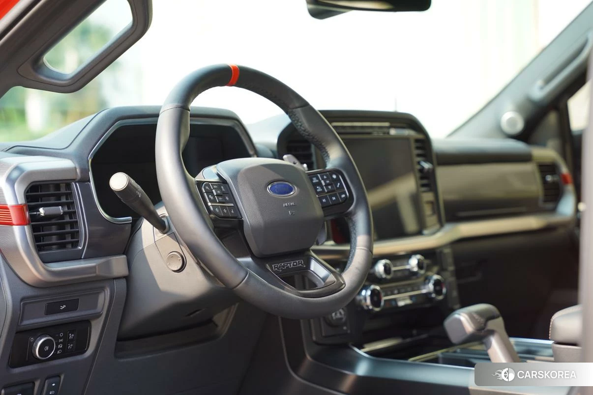 Ford F-150 Raptor 2023 Оранжевый из Китая, фото 2