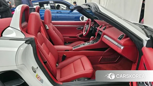 Porsche 718 Boxster 2024 Белый из Кореи, фото 2