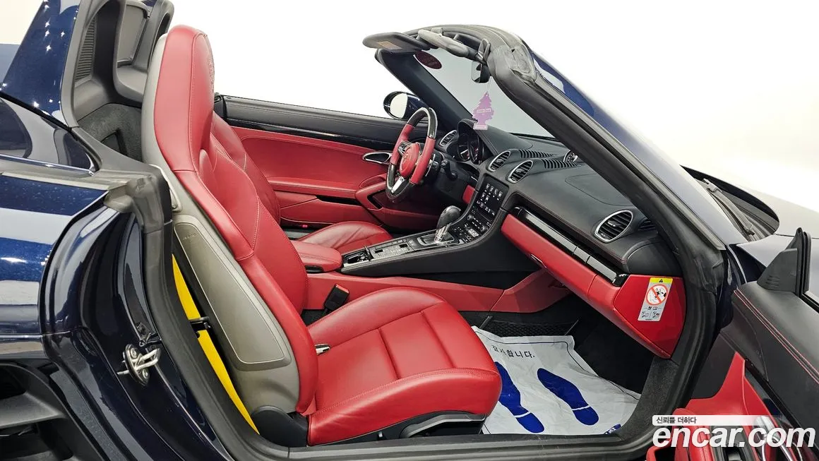 Porsche 718 Boxster 2018 Зеленый из Кореи, фото 2