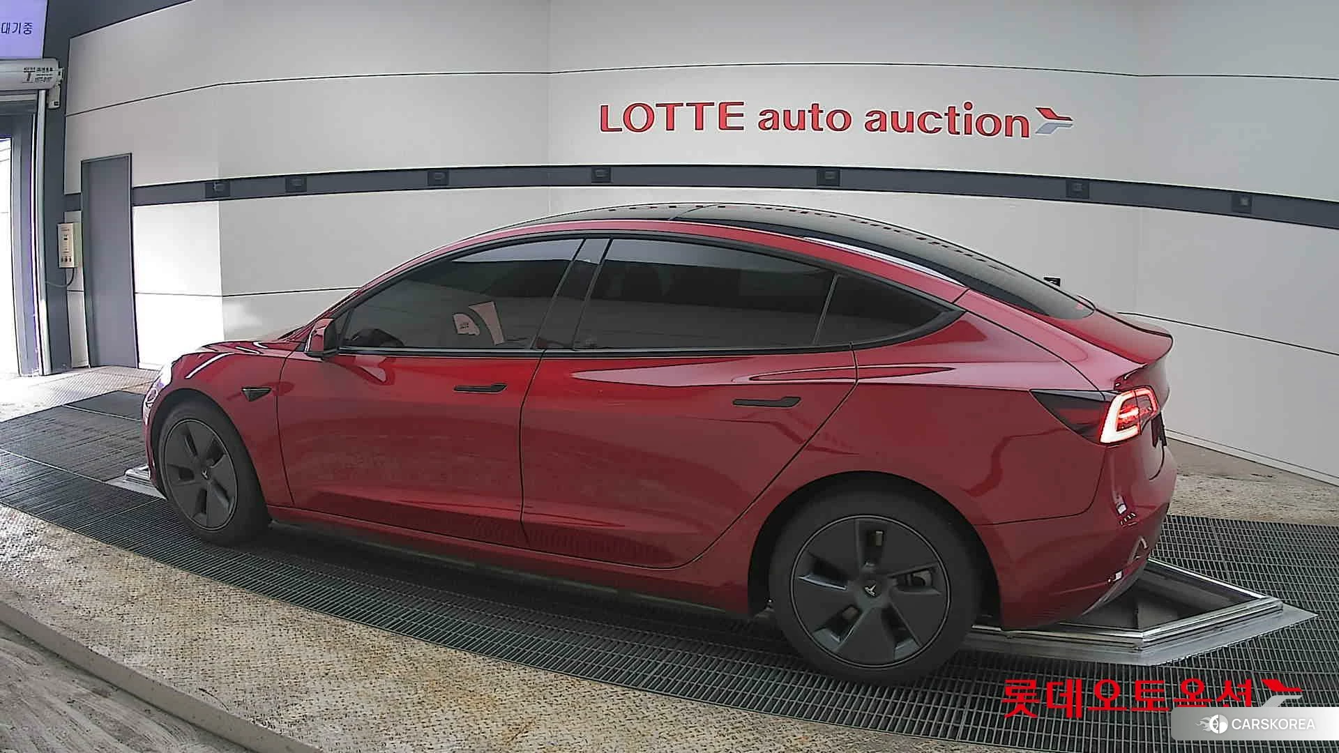 Tesla Model 3 Long Range 2022 Red Multi-coat из Кореи, фото 2