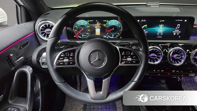Mercedes-Benz A-Class W177 2021 Белый из Кореи, фото 2