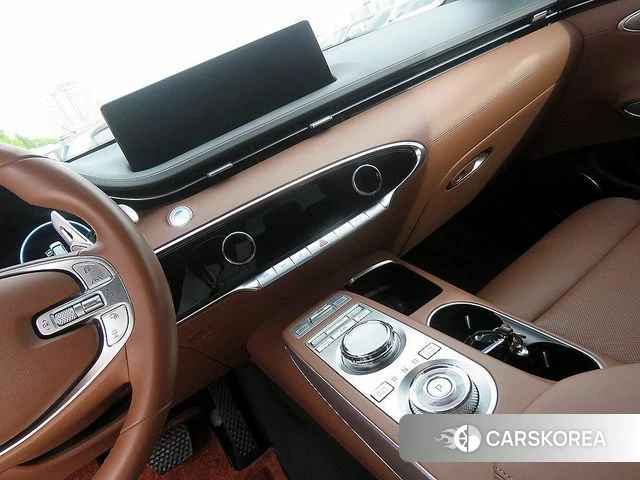Genesis GV70 2022 Белый из Кореи, фото 2