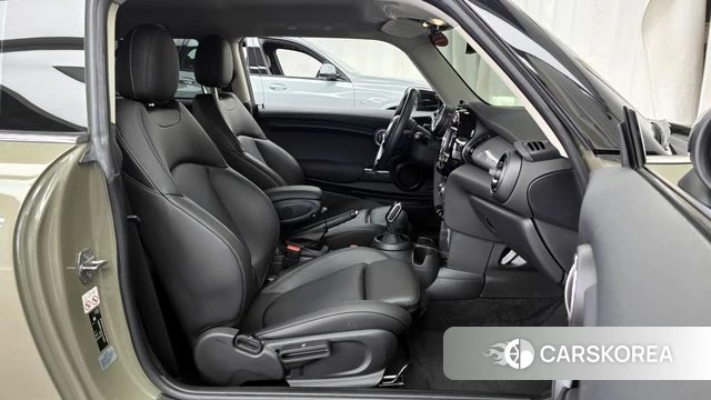 Mini Cooper 2019 Песочный из Кореи, фото 2